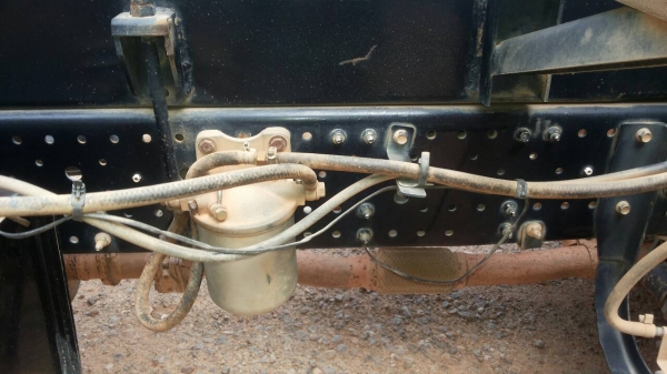 รถอีซุซุ 6 ล้อดั้ม NPR 150 แรงม้า ปี 51.   ( รถวิ่ง 8x,xxx กว่า กม. )     สนใจติดต่อ  081 - 6079515