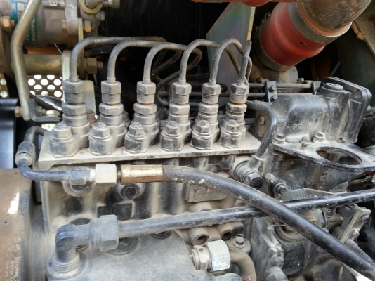 รถตัก XGMA - 935H.  ( รถทำงาน 3xx กว่า ชม. )   สนใจติดต่อ  081 - 6079515