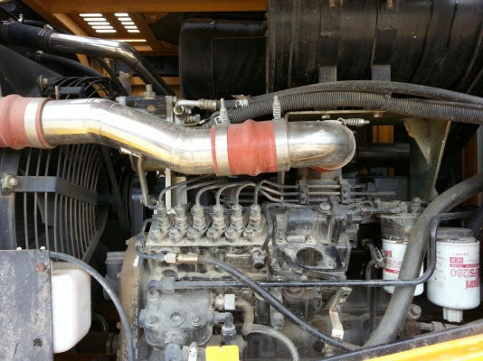 รถตัก XGMA - 935H.  ( รถทำงาน 3xx กว่า ชม. )   สนใจติดต่อ  081 - 6079515