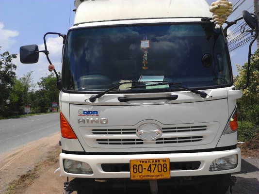 ขายด่วน เจ้าของขายเอง Hino หกล้อตู้ ประตู10บาน