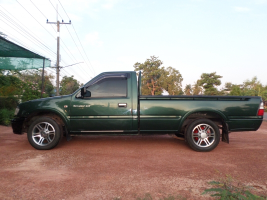 ขายรถกระบะ ISUZU DRAGONEYE ตอนเดียว ปี2002  รถบ้านแท้เครื่องแน่นแรงดี ประหยัดน้ำมันสุดๆครัชซี่เดิมสวยไม่มีผุช่วงล่างแน่นปึก สีเขียวสวยๆ....เอกสารพร้อมโอนภาษีเต็ม กพ. ปี59 แอร์เย็นจัด+ชีดีMP3+USB +ล้อแม๊ค+ยางดี4เส้น+แม๊กไลเนอ+แบตเตอร์รี่ใหม่ รถสภาพพร้อมใช้