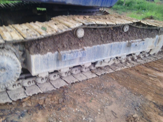 รถแบคโฮ KOMATSU  200 - 3      สนใจติดต่อ  081 - 6079515