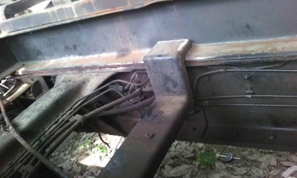 รถอีซูซุ 10 ล้อดั้ม FXZ  240 แรงม้า.  ( *  ขาวตัวสุดท้าย. )    สนใจติดต่อ  081 - 6079515