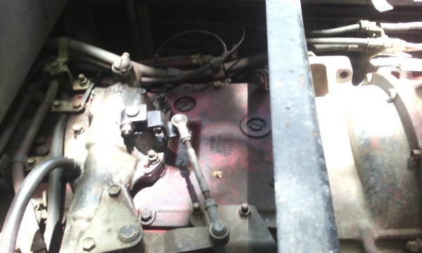 รถอีซูซุ 10 ล้อดั้ม FXZ  240 แรงม้า.  ( *  ขาวตัวสุดท้าย. )    สนใจติดต่อ  081 - 6079515