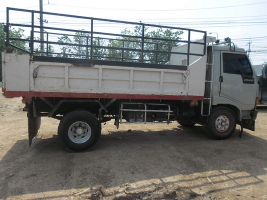 ขายรถ 6 ล้อ HINO ขายรถ 6 ล้อ HINO