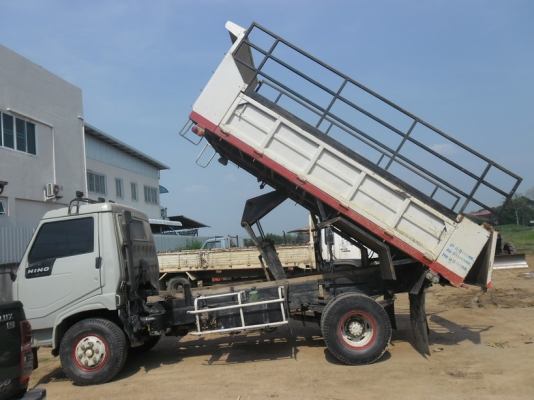 ขายรถ 6 ล้อ HINO