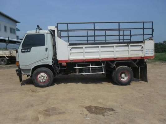 ขายรถ 6 ล้อ HINO ขายรถ 6 ล้อ HINO