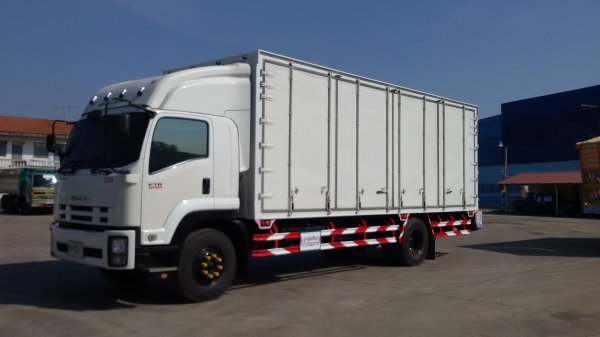 รถบรรทุก 6 ล้อ FTR 240 ตู้เปิด TEL. 0818524803