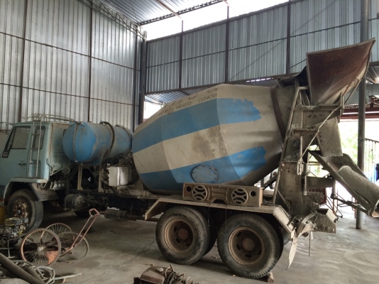 ขายรถโม่ปูนอีซุซุ สโลว์ 10 ล้อ 2 เพลา ใช้งานได้ปกติดี ใช้รถตักหินตักทรายขึ้นได้เลย ความจุ 6 คิว รถซื้อมาใช้งานหน้าเดียวเสร็จงาน ต้องการขาย