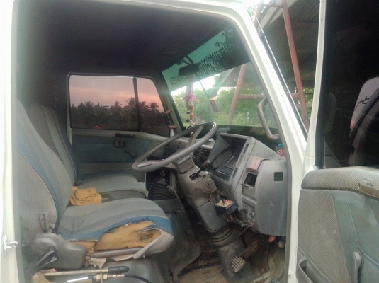 ฮีโน่ FB 113 พร้อมเครน เครน 2 ตัน 2 ปอก 1ชัก รถสวย หัวบาง สภาพพร้อมใช้ ฮีโน่ FB 113 พร้อมเครน เครน 2 ตัน 2 ปอก 1ชัก รถสวย หัวบาง สภาพพร้อมใช้