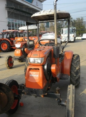 ขายรถแทรกเตอร์ คูโบต้า รุ่น KRT 140