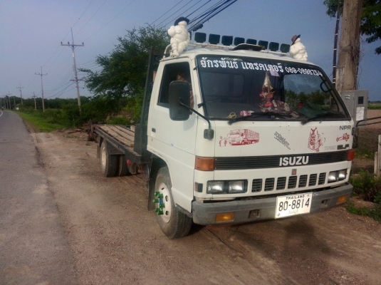 ISUZU KS ยกหัวใหม่  เปลี่ยนเครื่อง 4BD TURBO เครื่อง 115  ช่วงล่าง 6 น๊อต บรรทุกท้ายลาด มีกระได