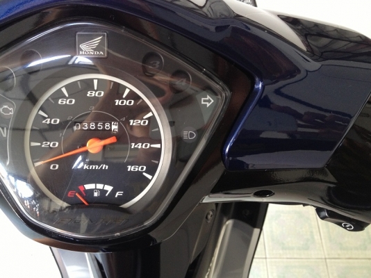 Wave110i ตัวTOP ล้อแม็ก โฉมล่าสุด ลายใหม่ วิ่ง3000 ปลายปี57 (ของแถม 4 รายการ) Wave110i ตัวTOP ล้อแม็ก โฉมล่าสุด ลายใหม่ วิ่ง3000 ปลายปี57 (ของแถม 4 รายการ)