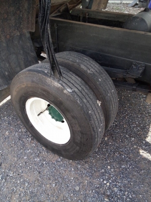 ขายหกล้อโตโยต้าBU91ปี36ดั้มเกษตร เครื่อง115เทอร์โบอินเตอร์ ช่วงล่างเอฟ ยางหลังเรเดียลใหม่ แอร์เย็น เครื่องดี หัวบาง คัสซีไม่มีบวม ทะเบียนพร้อมโอน ขายหกล้อโตโยต้าBU91ปี36ดั้มเกษตร เครื่อง115เทอร์โบอินเตอร์ ช่วงล่างเอฟ ยางหลังเรเดียลใหม่ แอร์เย็น เครื่องดี หัวบาง คัสซีไม่มีบวม ทะเบียนพร้อมโอน