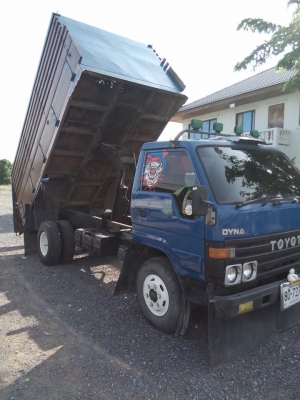 ขายหกล้อโตโยต้าBU91ปี36ดั้มเกษตร เครื่อง115เทอร์โบอินเตอร์ ช่วงล่างเอฟ ยางหลังเรเดียลใหม่ แอร์เย็น เครื่องดี หัวบาง คัสซีไม่มีบวม ทะเบียนพร้อมโอน ขายหกล้อโตโยต้าBU91ปี36ดั้มเกษตร เครื่อง115เทอร์โบอินเตอร์ ช่วงล่างเอฟ ยางหลังเรเดียลใหม่ แอร์เย็น เครื่องดี หัวบาง คัสซีไม่มีบวม ทะเบียนพร้อมโอน