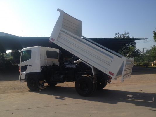 ขาย HINO MEGA เครื่อง HO7C 185 แรงม้า แรงๆลุยๆสวยๆ ถูกๆ กระบะดั้มพ์ดิน ยาว 3.80 เมตร ดั้มพ์ 6 ตัน ยาง 825/16 และ 825/20 สวยๆพร้อมใช้พร้อมวิ่งพร้อมทะเบียน และพร้อม ขายค่ะ