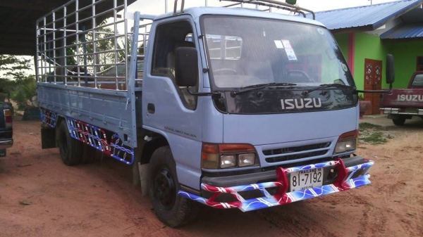 ขายรถ6ล้อISUZU NPR120แรง ฝาขาวยาว5เมตร เครื่องดี แคชซีสวย ยางดี ภายในสวย สภาพพร้อมใช้งาน เอกสารพร้อมโอน สนใจโทร 090-8588220คุณนะ 093-3258446คุณบิว ID:narong498 หรือ www.truck.in.th/498 หรือเพจFacebook ณรงค์ ซื้อขายรถมือสอง (เว็บไซต์ส่วนตัว) ขายรถ6ล้อISUZU NPR120แรง ฝาขาวยาว5เมตร เครื่องดี แคชซีสวย ยางดี ภายในสวย สภาพพร้อมใช้งาน เอกสารพร้อมโอน สนใจโทร 090-8588220คุณนะ 093-3258446คุณบิว ID:narong498 หรือ www.truck.in.th/498 หรือเพจFacebook ณรงค์ ซื้อขายรถมือสอง (เว็บไซต์ส่วนตัว)