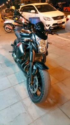 ER 6n ปี 2012 ของแต่งพอมาได้ ครบถ้วนครับ เอาไปขี่อย่างเดียว