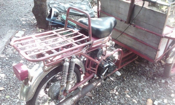 ขายซาเล้งติดเครื่อง