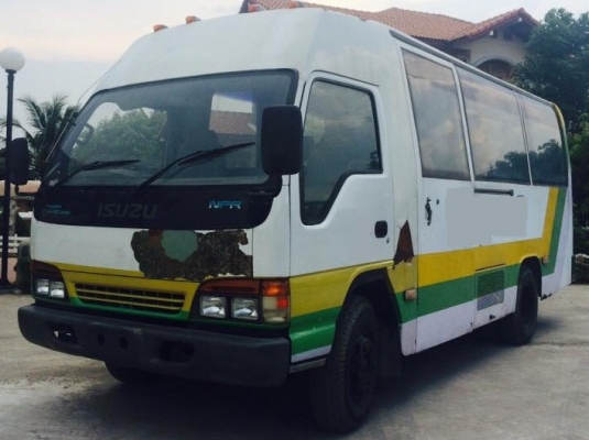 รถบัส ISUZU NPR  130