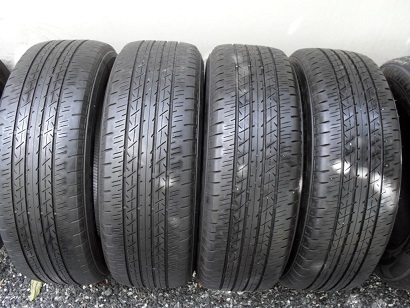 ขายยาง BRIDGESTONE ER33 ปี0214 (1ชุด) 215-60-16 ราคา 4,600 ขายยาง BRIDGESTONE ER33 ปี0214 (1ชุด) 215-60-16 ราคา 4,600