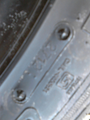 205/45R17  ACCHILLER 2233 ปี 2012 มี 3 เส้น tel.081-427-3941