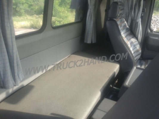 HINO 10 ล้อ หัวลาก FM2K   260 แรงม้า  พร้อมใช้งาน