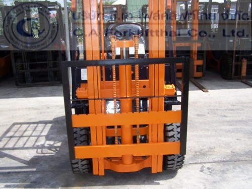 ขายรถ โฟล์คลิฟท์ TOYOTA รุ่น 5-FGL15