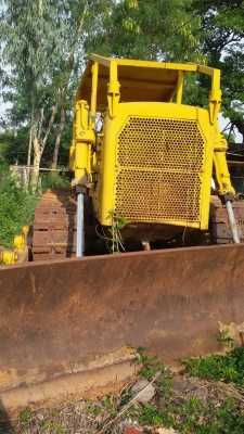 ขายรถแท็กเตอร์ D7F ขายรถแท็กเตอร์ D7F