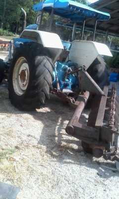 รถไถนา FORD 5500 มีผาน7+ดันหน้า ไม่มีทะเบียน รถไถนา FORD 5500 มีผาน7+ดันหน้า ไม่มีทะเบียน