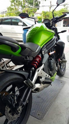 ER 6n ปี 2013 รถสวยของแต่งแน่นๆ ได้ยางก็คุ้มแล้ว