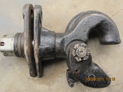 ขายปากนกแก้วตัวใหญ่มาก หมุนได้รอบทิศของจิ๊ปแท้หายาก ขายปากนกแก้วตัวใหญ่มาก หมุนได้รอบทิศของจิ๊ปแท้หายาก