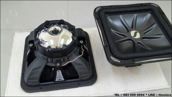 KICKER SOLO-BARIC S12L7