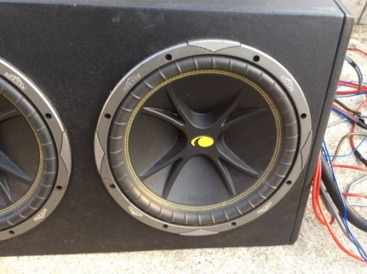 Subwoofer Kicker Comp 12" + แอมป์ Pioneer GM 3200