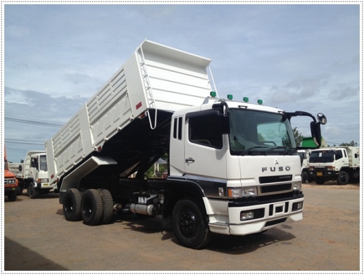 ขายไม่แพง FUSO SUPERGREAT เครื่อง 6M70 กระบะดัมพ์ดิน ยาว 6.00 เมตร กว้าง 2.50 เมตร ดั้มพ์ 15 ตัน ยางใหม่ 11 เส้น พร้อมป้าย พร้อมเล่มทะเบียน รถเหมือนใหม่ป้ายแดง สนใจรีบเลยนะคะ