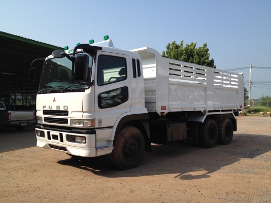ขายไม่แพง FUSO SUPERGREAT เครื่อง 6M70 กระบะดัมพ์ดิน ยาว 6.00 เมตร กว้าง 2.50 เมตร ดั้มพ์ 15 ตัน ยางใหม่ 11 เส้น พร้อมป้าย พร้อมเล่มทะเบียน รถเหมือนใหม่ป้ายแดง สนใจรีบเลยนะคะ