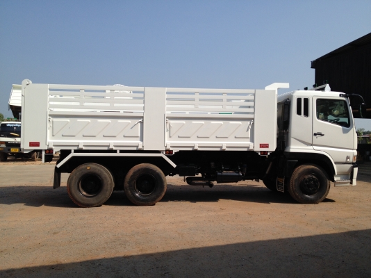 ขายไม่แพง FUSO SUPERGREAT เครื่อง 6M70 กระบะดัมพ์ดิน ยาว 6.00 เมตร กว้าง 2.50 เมตร ดั้มพ์ 15 ตัน ยางใหม่ 11 เส้น พร้อมป้าย พร้อมเล่มทะเบียน รถเหมือนใหม่ป้ายแดง สนใจรีบเลยนะคะ