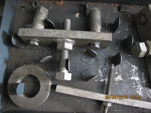 ขายชุดเครื่องมือถอดเฟืองท้าย เกียร์รถยนต์ของฝรั่งเศษรวม4กล่อง