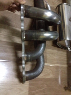 ขายชุดเฮดเดอร์naแต่งเก่าญีปุน sr20 ขับหลัง ของFGK jasma ขนาด2.2นิ้วงานสแตนเลส  1เฮดเดอร์ ขนาด2.2นิ้ว  ราคา6500บาท โทร0924462525โส