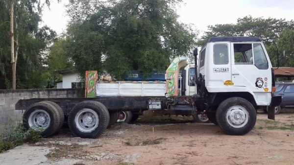 ขาย10ล้อหัวแชชซี FN527 2เพลา เทอร์โบ220แรง 10เกียร์ฟูเลอร์ แชชซีสวยเครื่องฟิตใหม่ แชชซีสวย เอกสารเล่มทะเบียนพร้อมโอน ทิ๊ฟฟี่เพาเวอร์