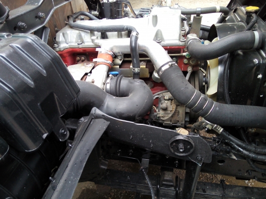 6 ล้อกลาง  *Euro.3*  HINO *ซีรีย์500*  FC9J 150 แรงม้า *คอมมอนเรว*  *ยาว 5.50 ม.*  รถสวยเดิม+สวยจริง * รถห้างแท้ * มีเล่มพร้อม*