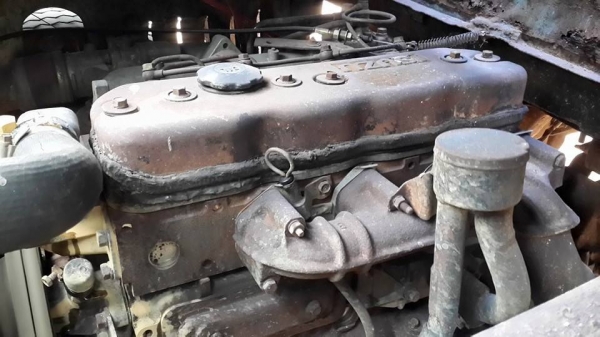 ขาย6ล้อ isuzu 100แรงฝาดำ4bc2 แชชซีสวยเครื่องดี ทะเบียนพร้อมโอน พร้อมคอกเสริมข้าง พื้นเหล็ก สภาพพร้อมใช้งาน