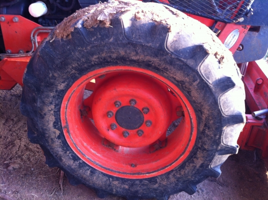 ขายรถไถ KUBOTA รุ่น M9540