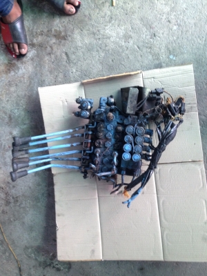 ต้องการขายคอนโทนเครน5ตันZFXสภาพใช้งานได้ราคา12000บาทเท่านั้น