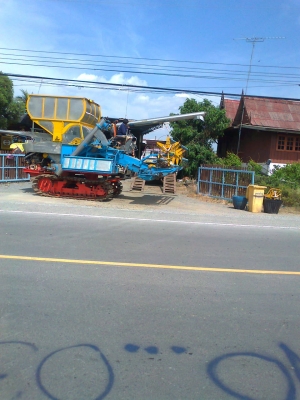 ขายรถเกี่ยว