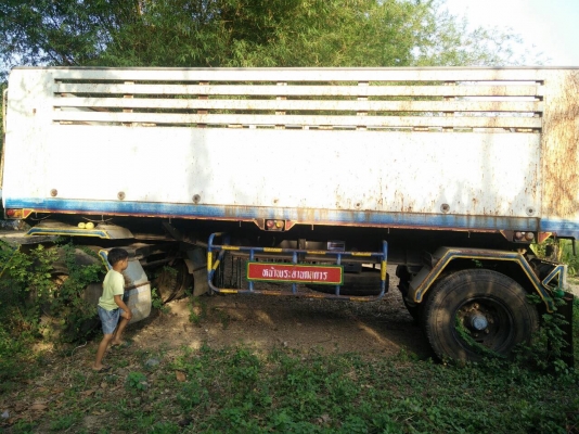 ขายด่วนลูกพ่วงดั้มปี47ราคาถูกๆสภาพสวยใช้น้อย ช่วงล่างสวยไม่ช้ำ