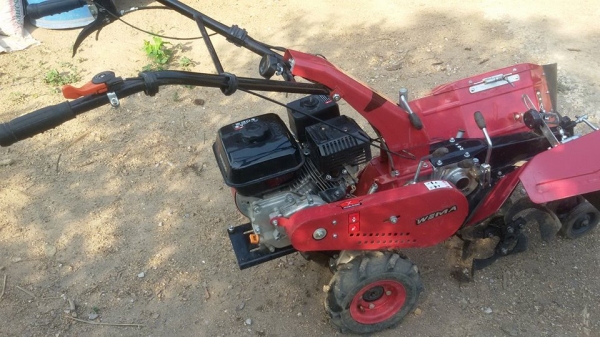 รถพรวนดินเดินตาม รุ่น wmx 650 ขนาด 7 แรง สถาพ 99 \% ใช้งานยังไม่ถึง 30 ชั่วโมง รถพรวนดินเดินตาม รุ่น wmx 650 ขนาด 7 แรง สถาพ 99 \% ใช้งานยังไม่ถึง 30 ชั่วโมง