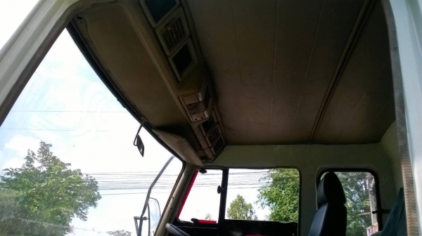 ขายไอ้หลง เทอร์โบ FN527M-TF5006 คัสซีสวยตลอดเส้น เครื่องเดิม เกียร์เดิม 10 สปีด แอร์เย็น ทะเบียนพร้อมโอน