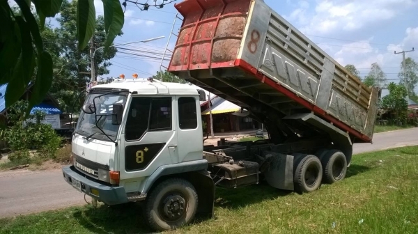 ขายไอ้หลง เทอร์โบ FN527M-TF5006 คัสซีสวยตลอดเส้น เครื่องเดิม เกียร์เดิม 10 สปีด แอร์เย็น ทะเบียนพร้อมโอน