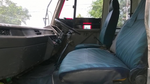 ขายไอ้หลง เทอร์โบ FN527M-TF5006 คัสซีสวยตลอดเส้น เครื่องเดิม เกียร์เดิม 10 สปีด แอร์เย็น ทะเบียนพร้อมโอน